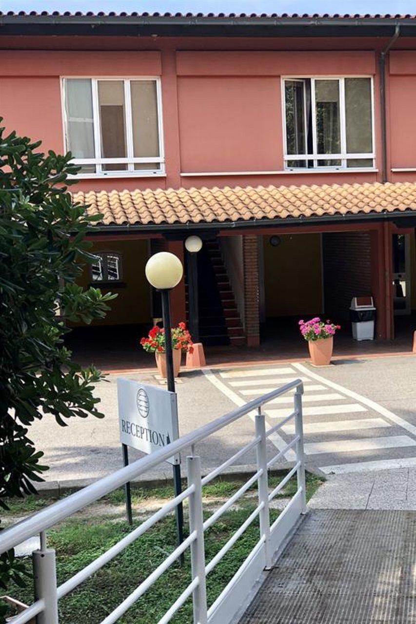 Green Park Bologna Residence Bagian luar foto