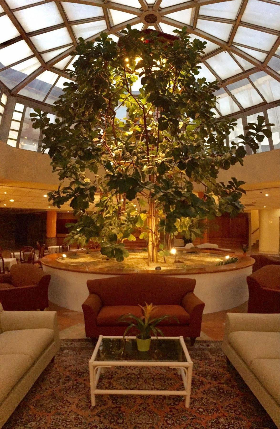 Green Park Bologna Residence Bagian luar foto